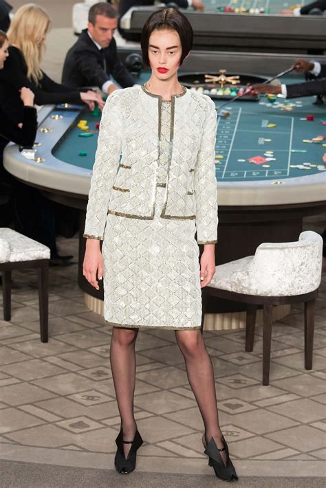 tapisserie chanel|Chanel suit.